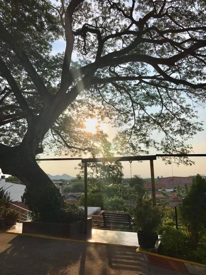 Hotel Chicala Salgar Puerto Salgar エクステリア 写真
