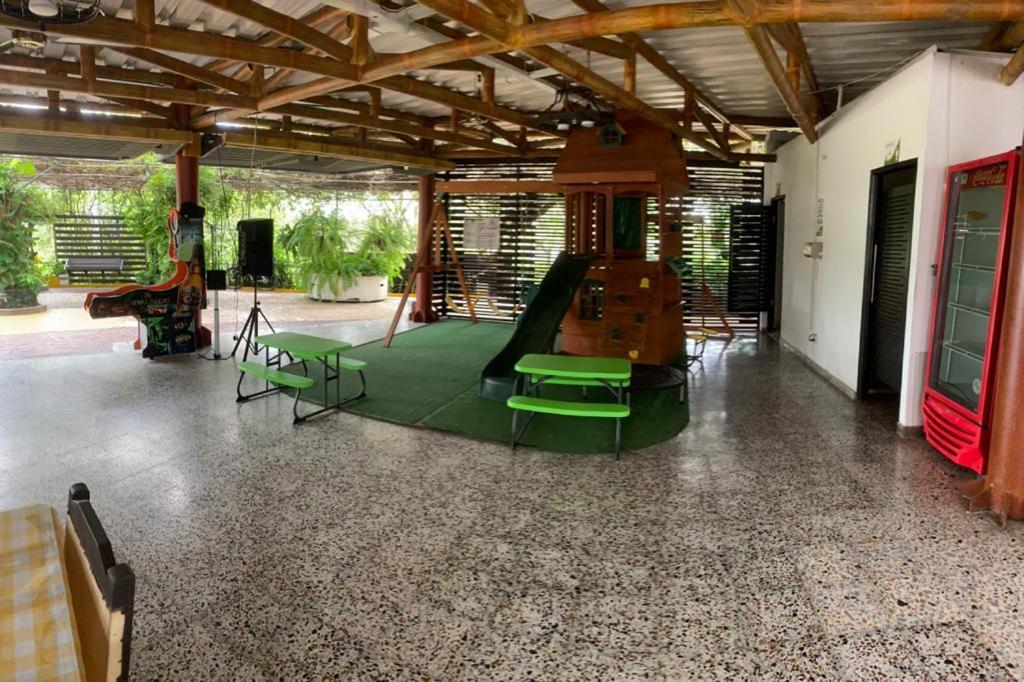 Hotel Chicala Salgar Puerto Salgar エクステリア 写真
