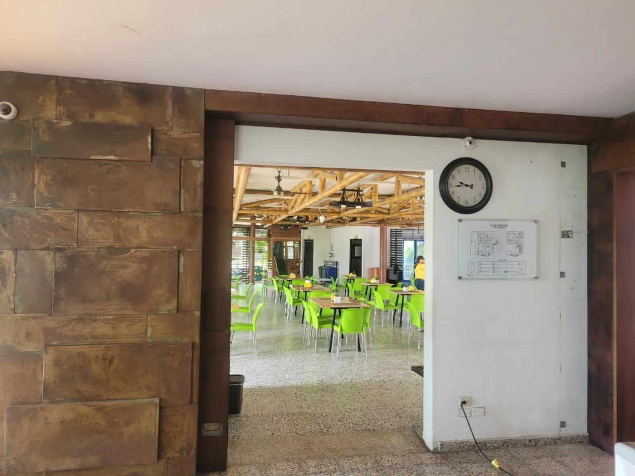 Hotel Chicala Salgar Puerto Salgar エクステリア 写真